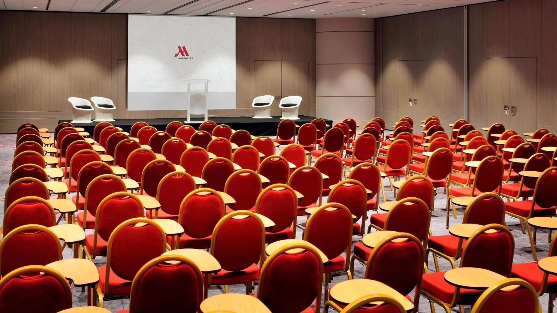 Paris Marriott Rive Gauche Hotel & Conference Center 4*,