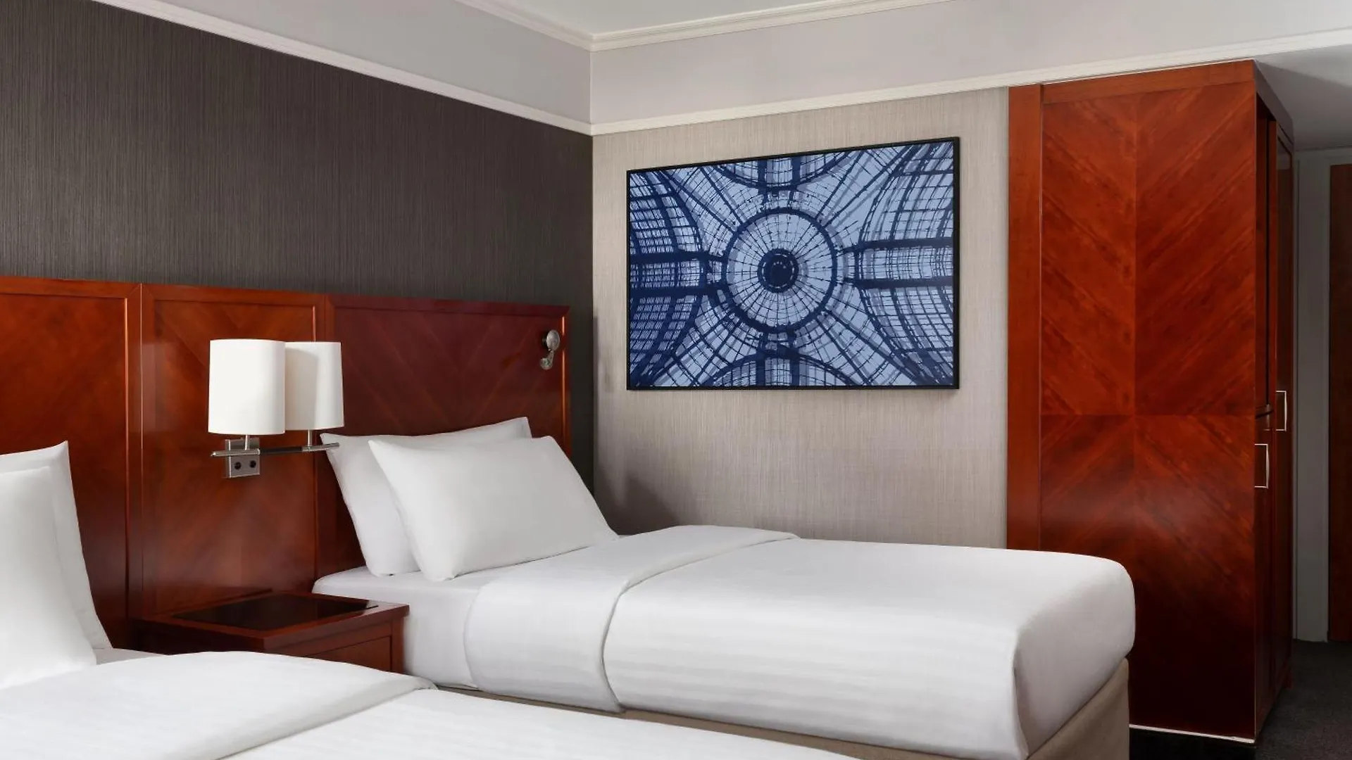 Paris Marriott Rive Gauche Hotel & Conference Center 4*,