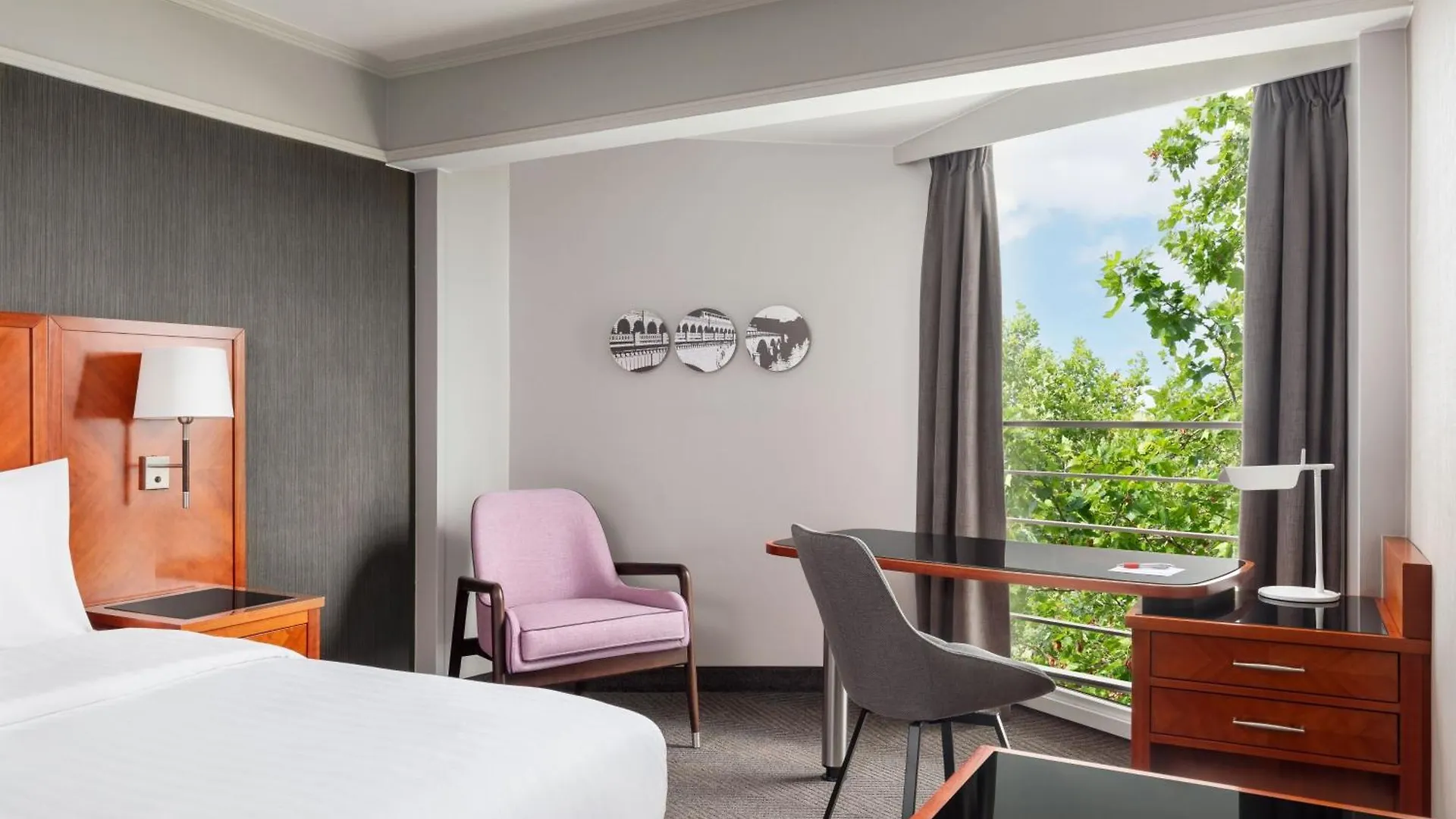 Paris Marriott Rive Gauche Hotel & Conference Center