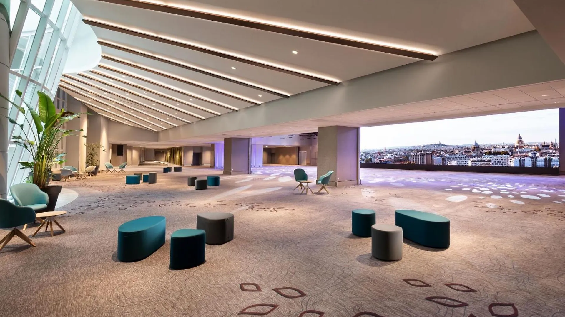 Paris Marriott Rive Gauche Hotel & Conference Center