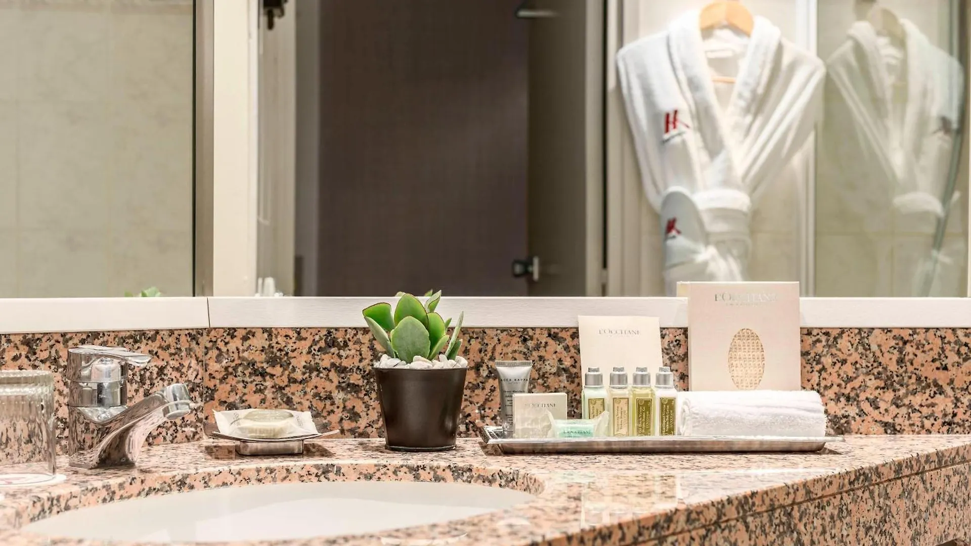 Paris Marriott Rive Gauche Hotel & Conference Center 4*,  Frankrijk