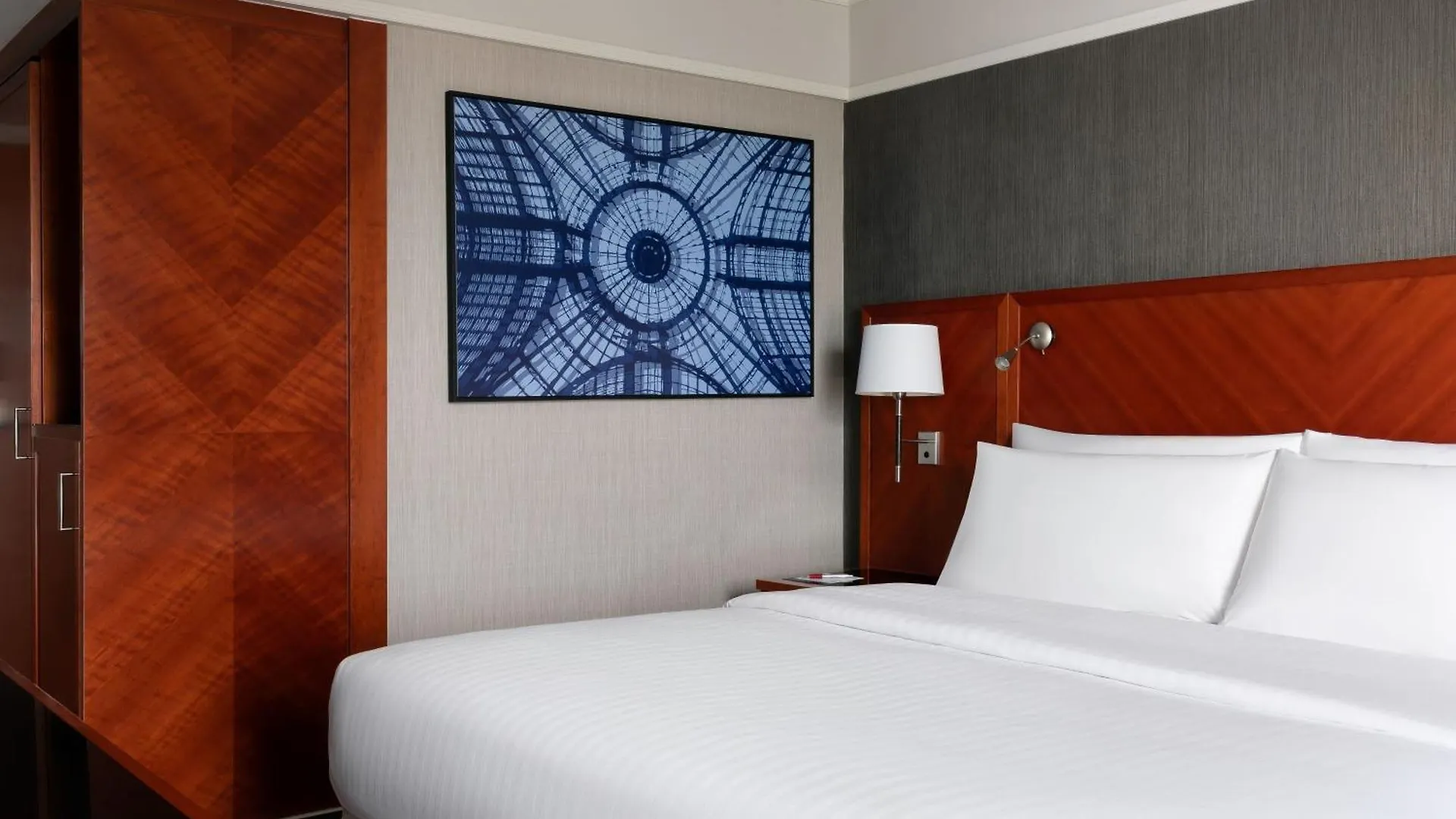Paris Marriott Rive Gauche Hotel & Conference Center