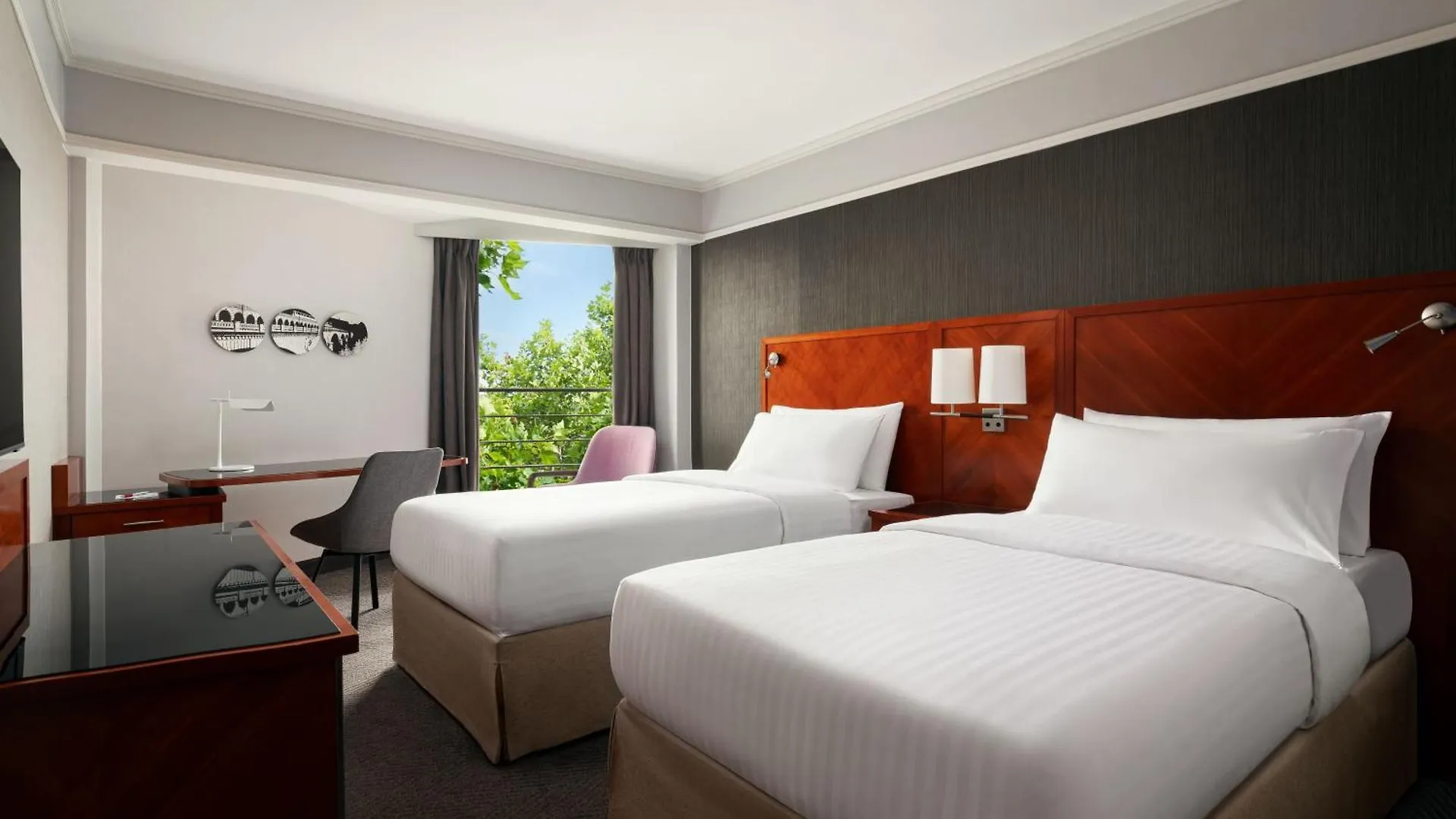 Paris Marriott Rive Gauche Hotel & Conference Center