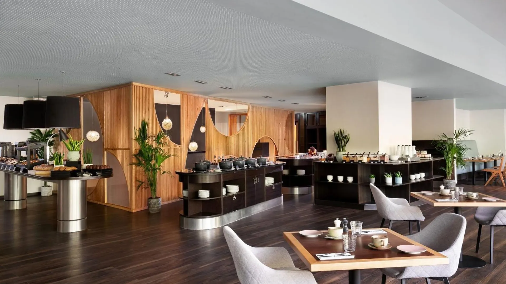 Paris Marriott Rive Gauche Hotel & Conference Center